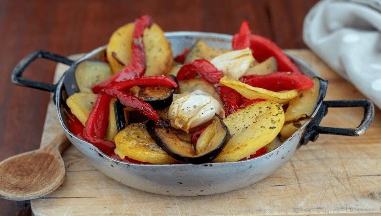 Patate m'pacchiuse Tra i piatti tipici della Calabria