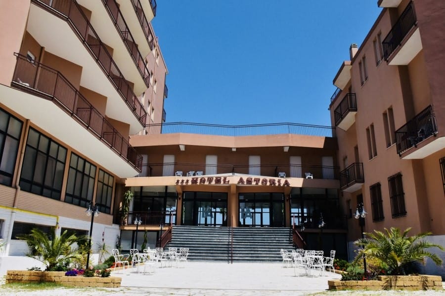 Astoria Beach Hotel