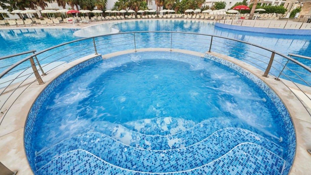Riva Marina Resort