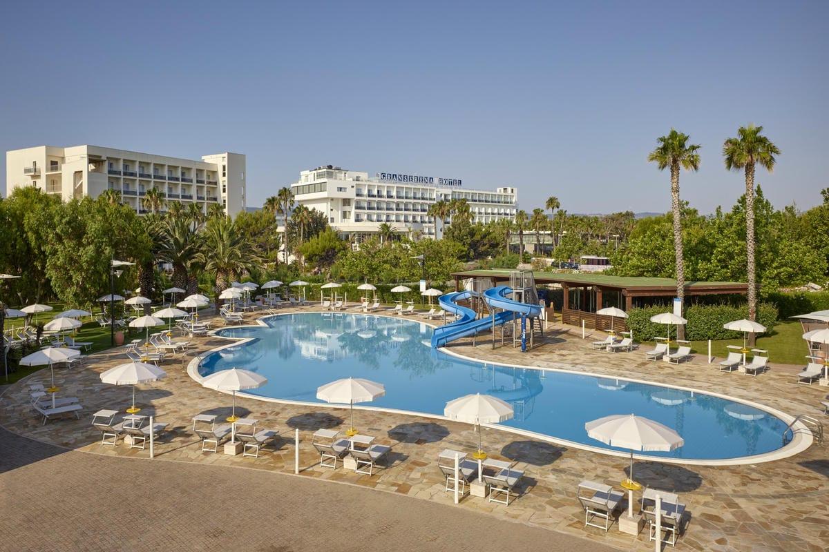 GranSerena Hotel