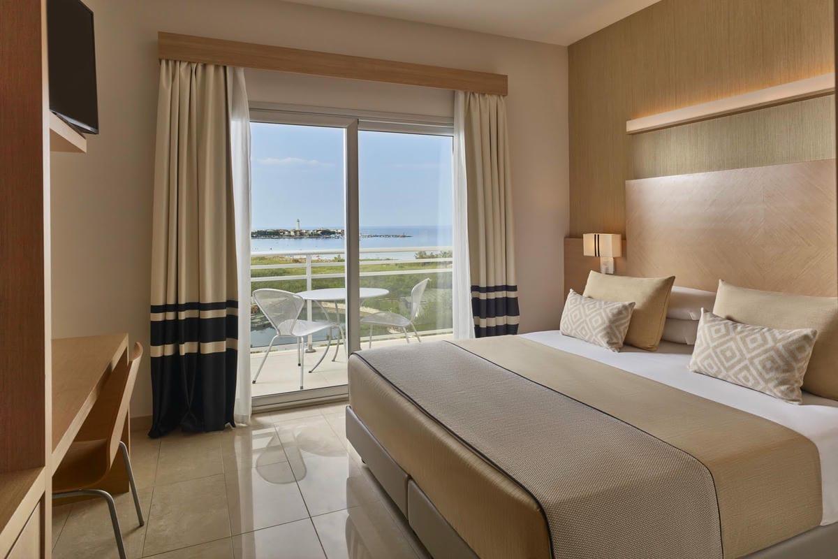 GranSerena Hotel